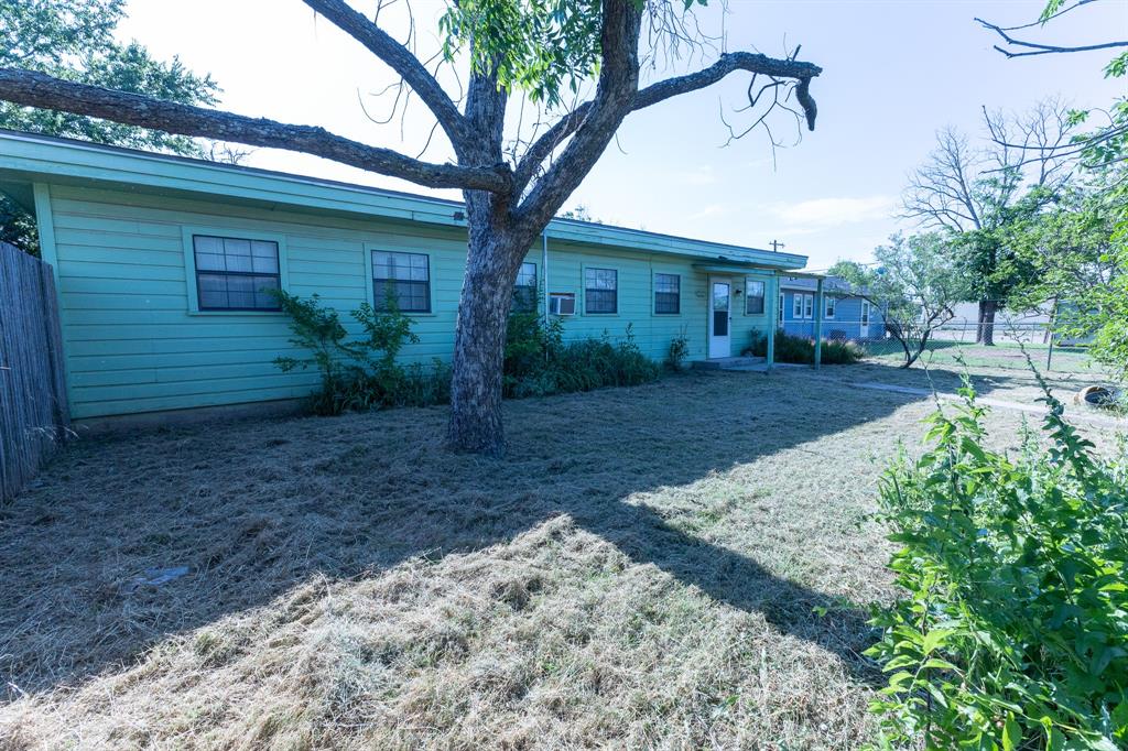 F P S & B ADDN TOWN COLEMAN - Residential