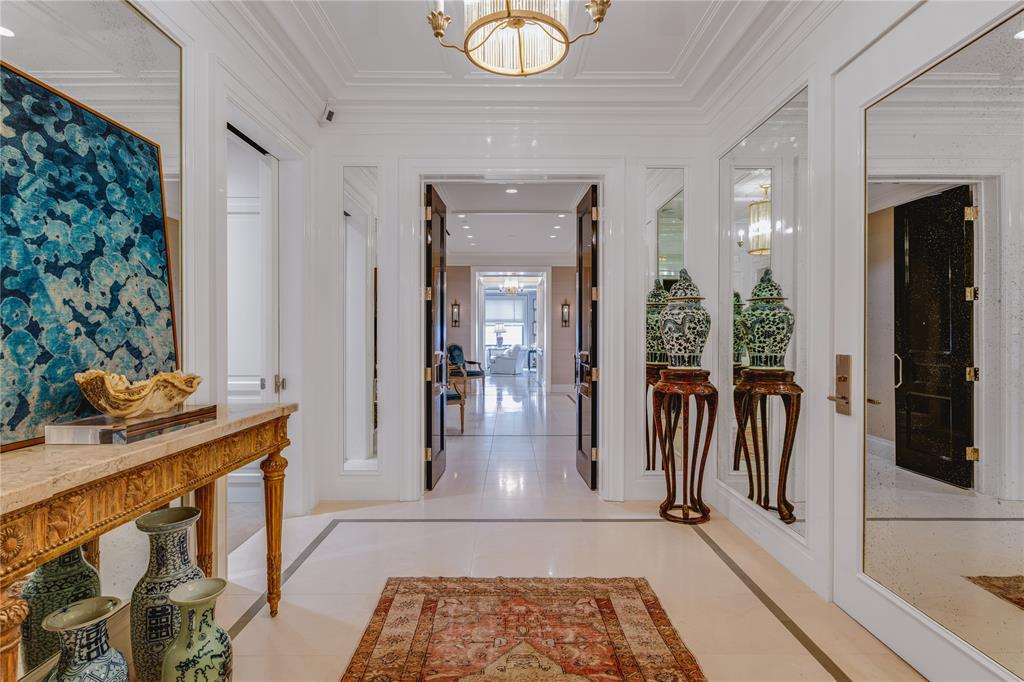 2300 Wolf Street 8BC