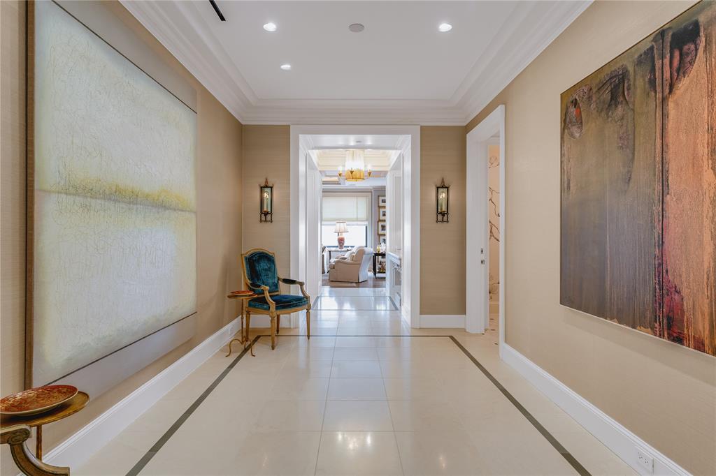 2300 Wolf Street 8BC