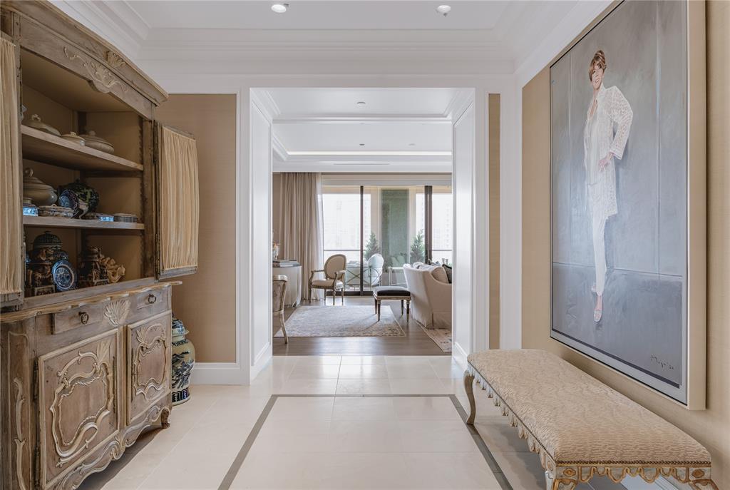 Residences at The Stoneleigh - Residential