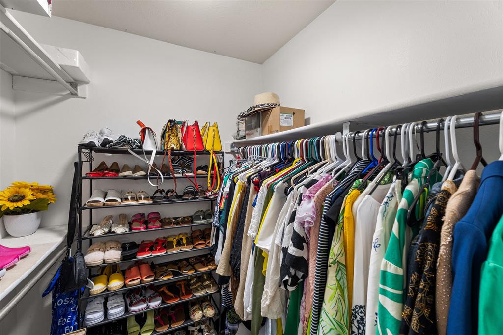 Briarwood Estate - Residential