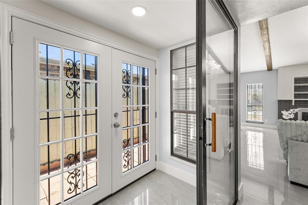 Briarwood Estate - Residential