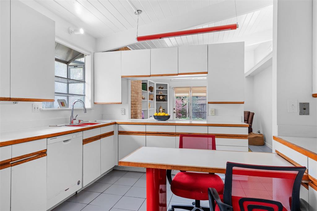 Lochwood - Residential