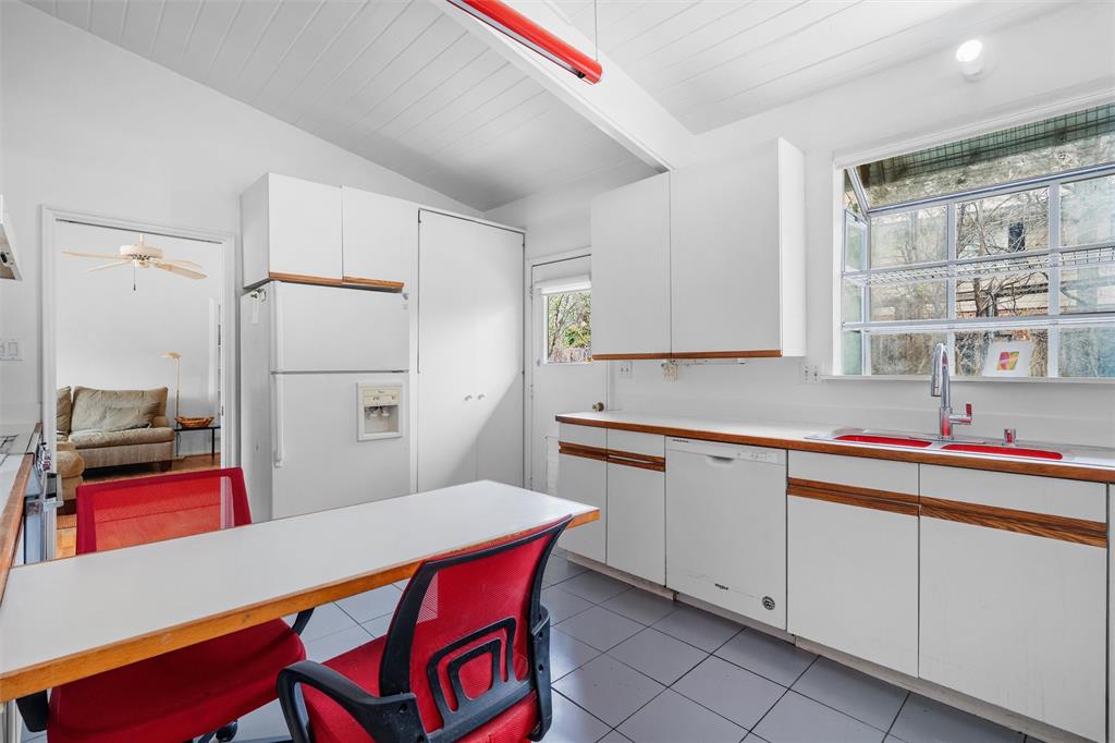 Lochwood - Residential