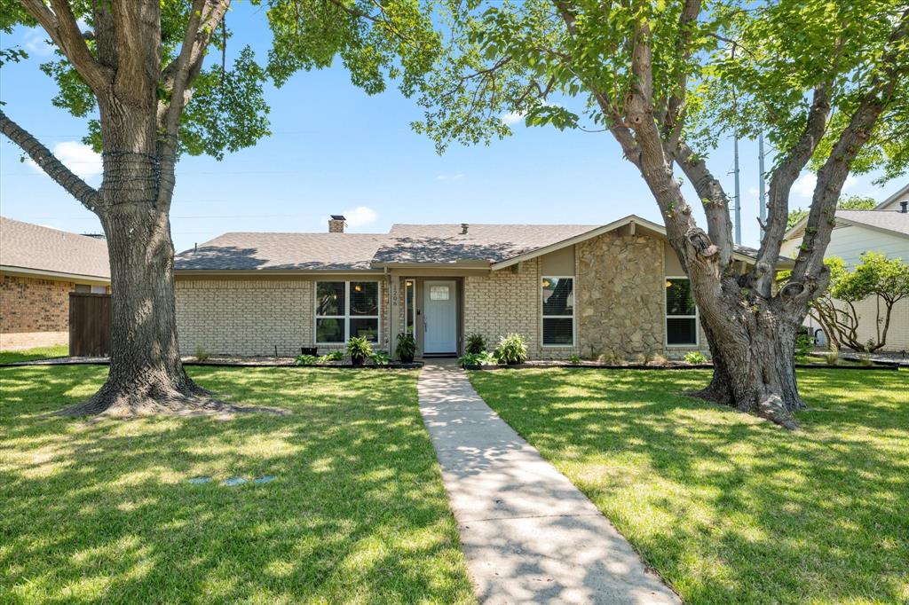 1206 Harness Lane