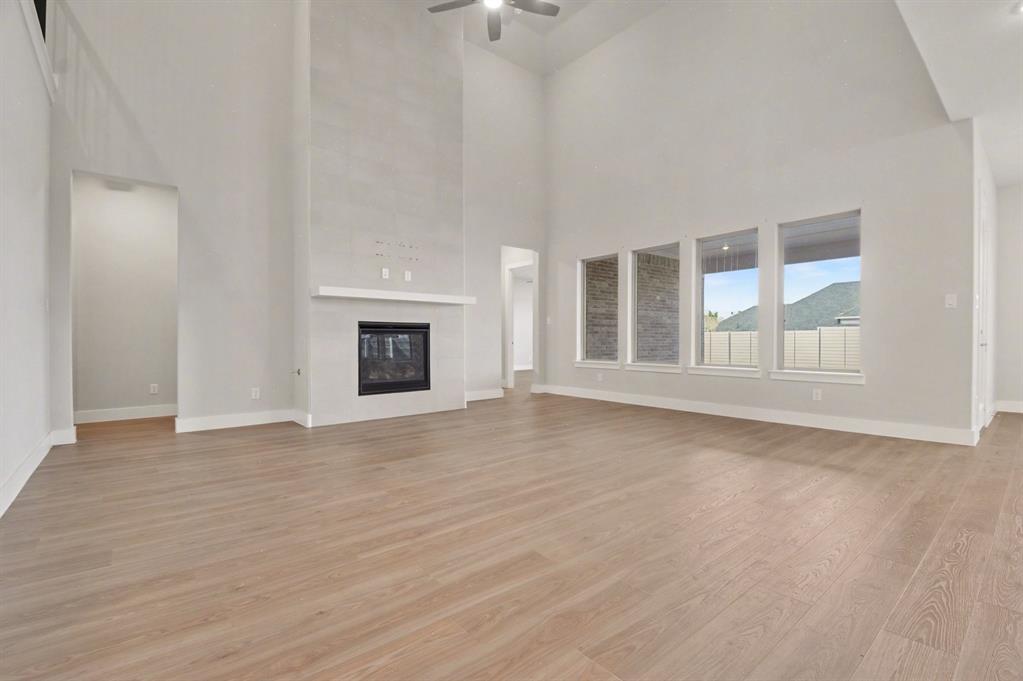 Painted Tree Lakeside West Ph 2 - Residential