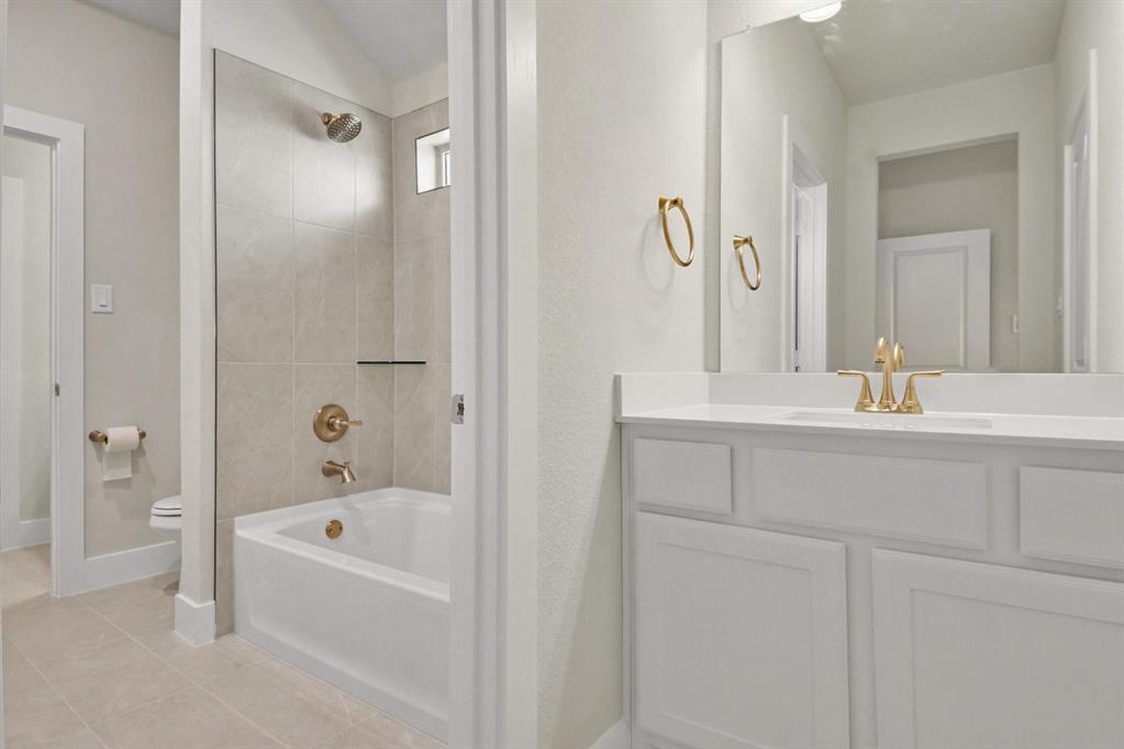 Painted Tree Lakeside West Ph 2 - Residential