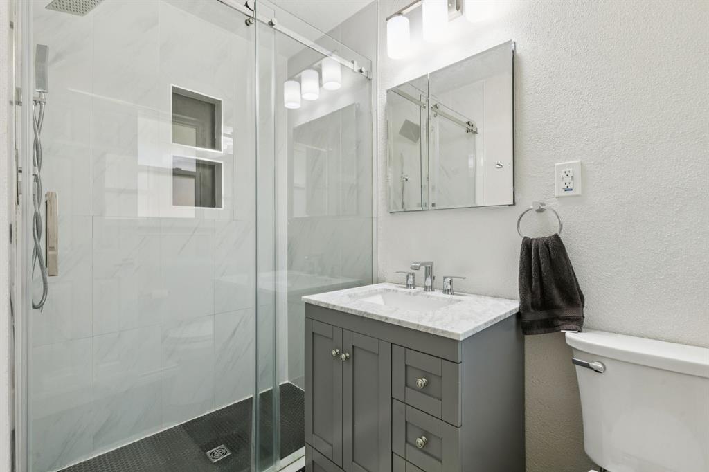 Claremont 04 Inst - Residential