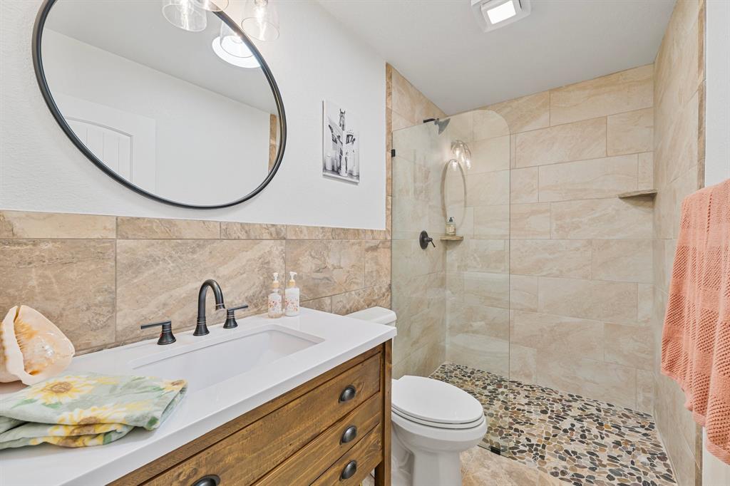 BAILEY JESSE; & HOUSE - Residential