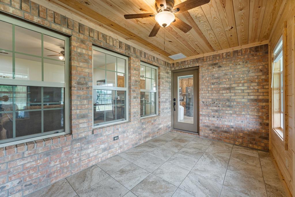 BAILEY JESSE; & HOUSE - Residential