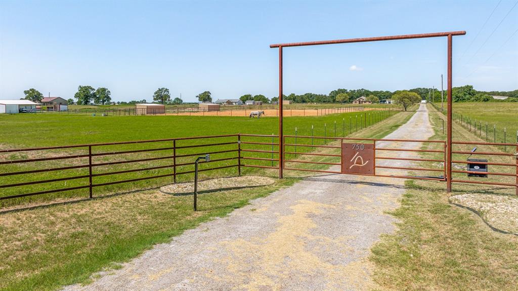 750 County Road 431