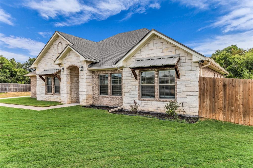 128 Sydney Lane