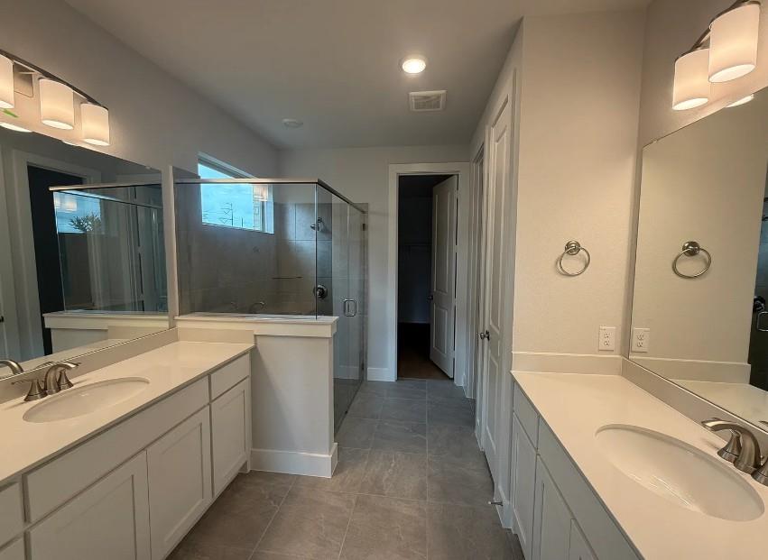 Lyons Crest Estates 2 - Residential Lease