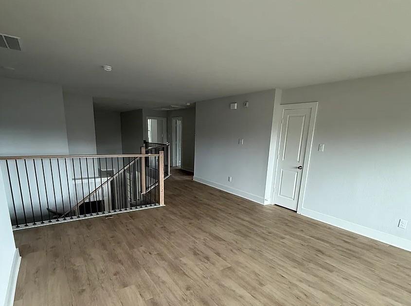 Lyons Crest Estates 2 - Residential Lease