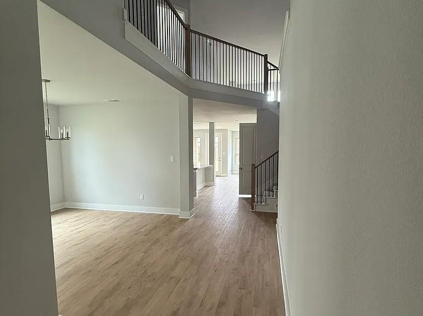 Lyons Crest Estates 2 - Residential Lease