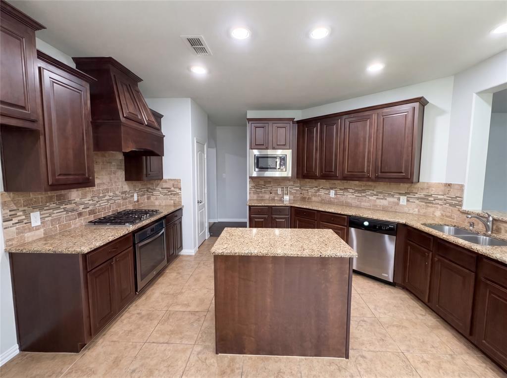 1501 Martin Creek Drive