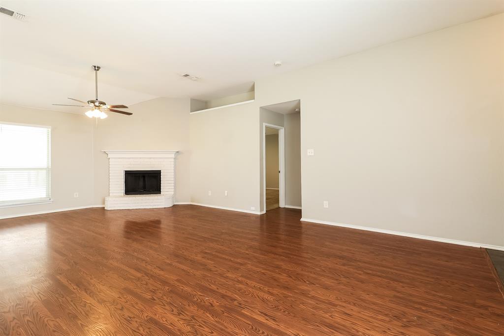 1118 Cedar Ridge Lane