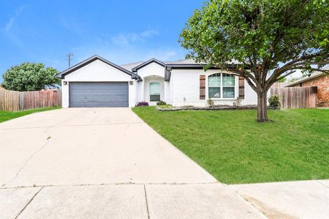 1118 Cedar Ridge Lane Burleson TX 76028