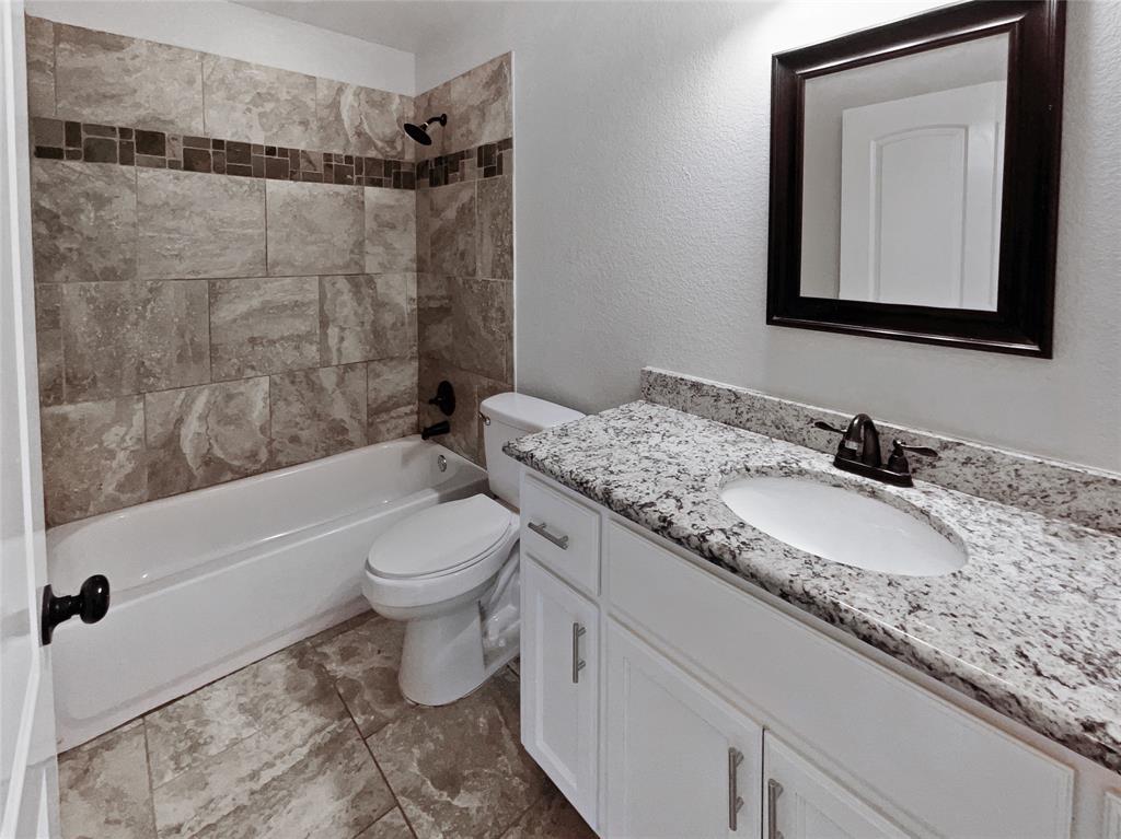 Virginia Estate - Residential