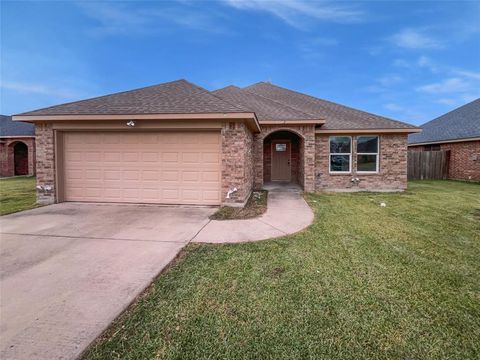 112 Halifax Circle Palmer TX 75152