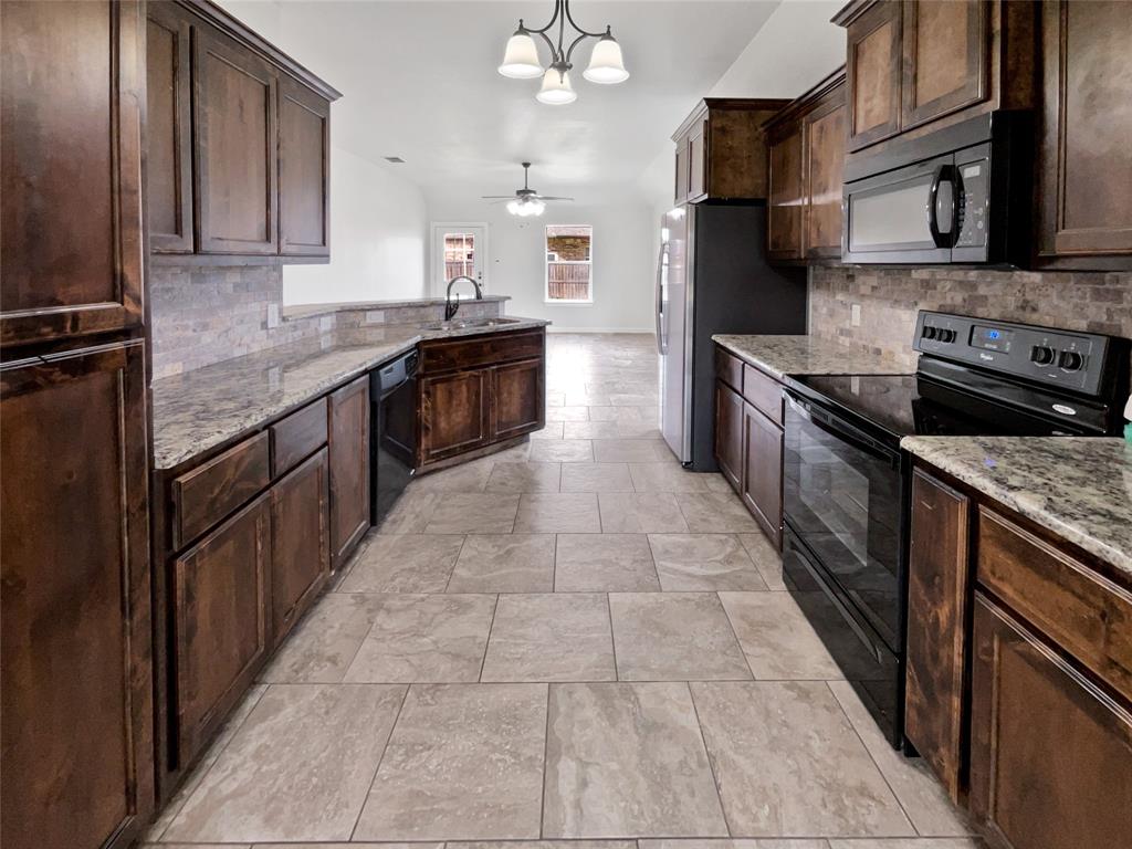 Virginia Estate - Residential