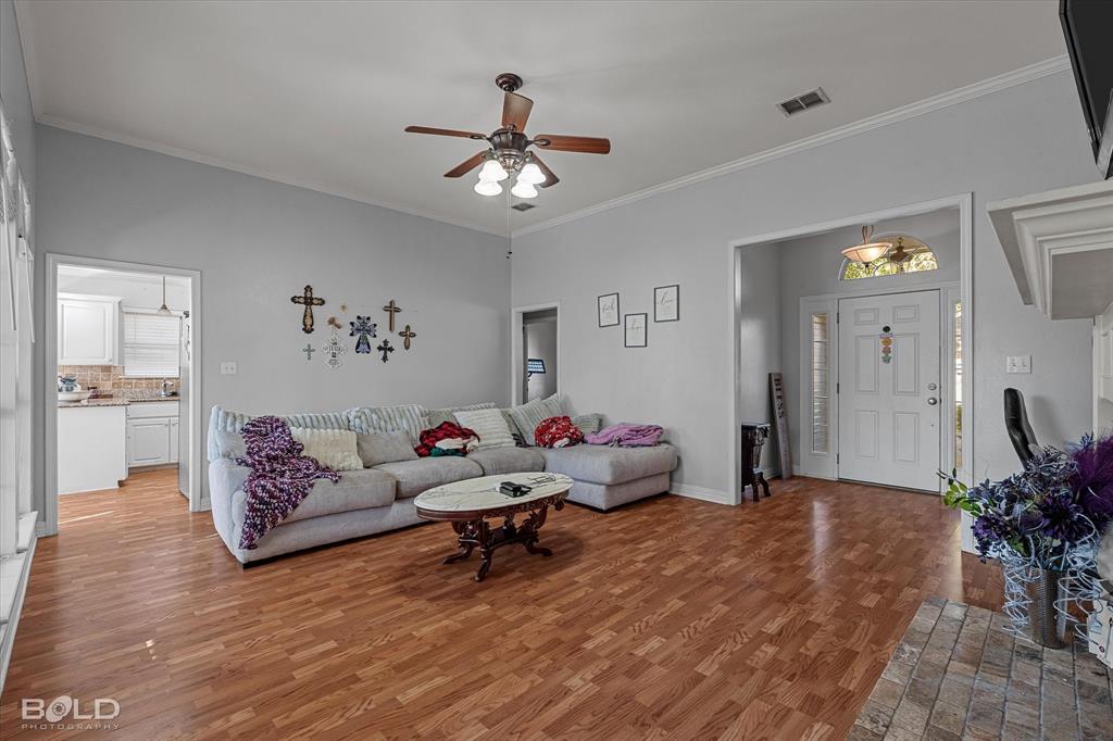 7822 Mary Ann Circle