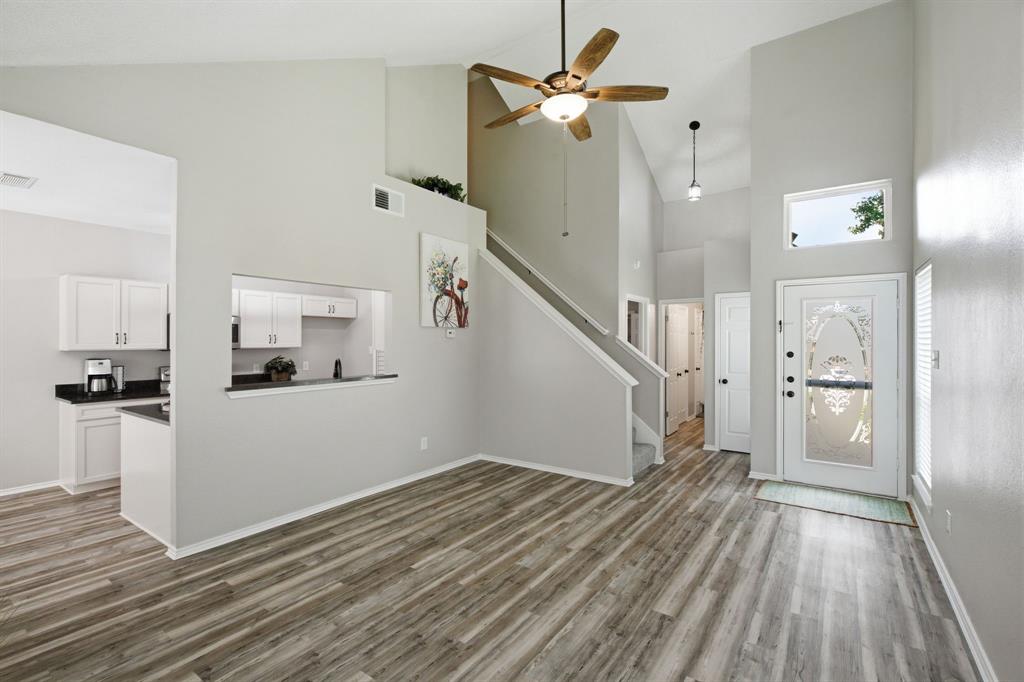 2702 Ansley Court