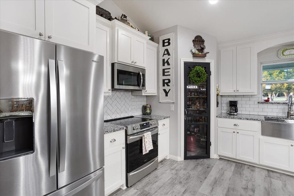 Club Lake Road Estates - Residential