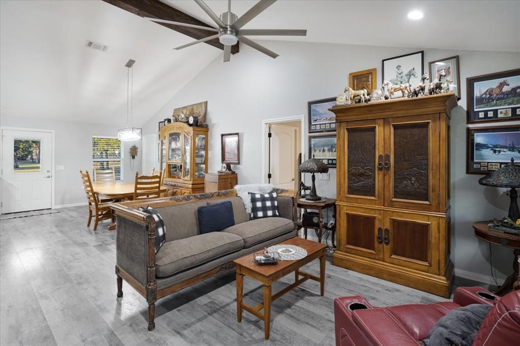 Club Lake Road Estates - Residential