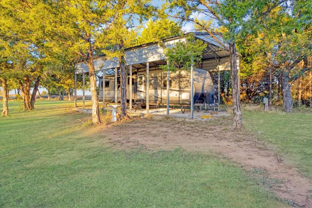 Club Lake Road Estates - Residential