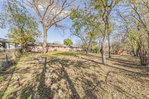 A home in Cleburne