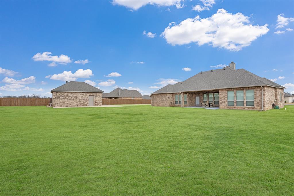 COUNTRY HILL ESTATES-CHRISWOOD - Residential