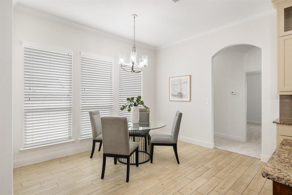 COUNTRY HILL ESTATES-CHRISWOOD - Residential