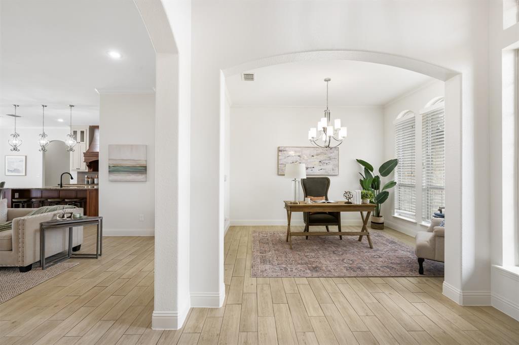 COUNTRY HILL ESTATES-CHRISWOOD - Residential