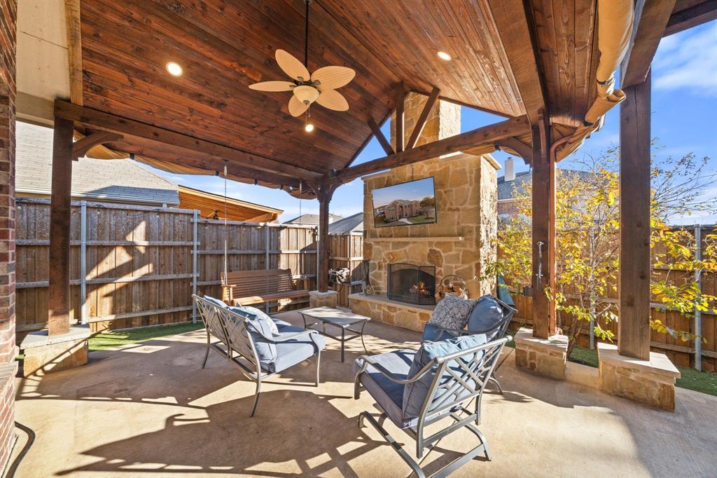 WESTRIDGE ON FAIRWAYS 02 - Residential