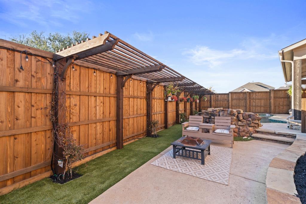 WESTRIDGE ON FAIRWAYS 02 - Residential