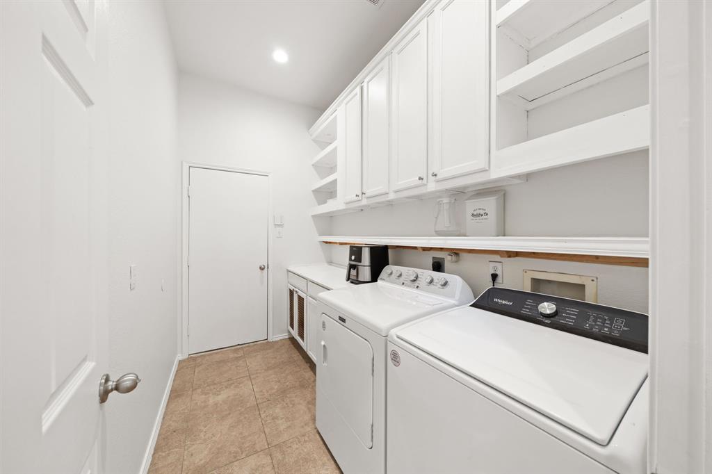 WESTRIDGE ON FAIRWAYS 02 - Residential