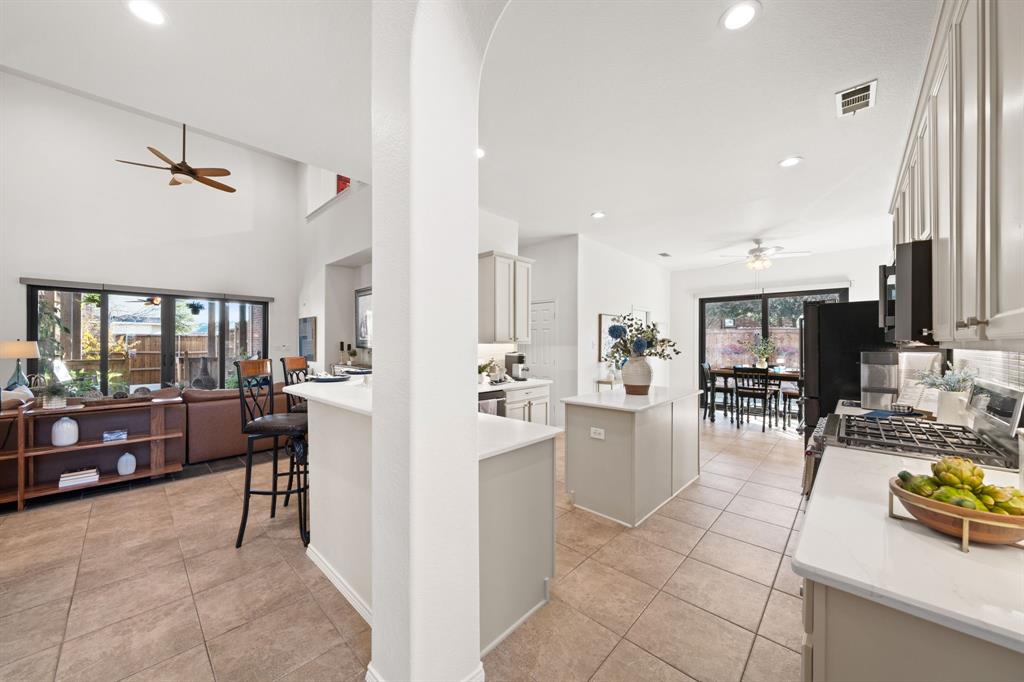 WESTRIDGE ON FAIRWAYS 02 - Residential