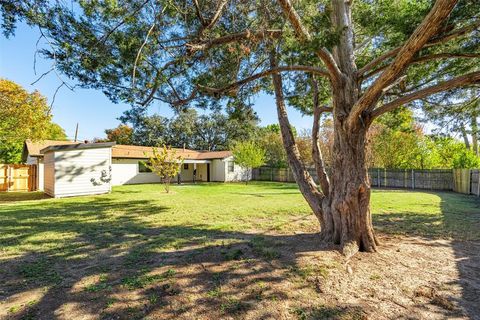 A home in Benbrook