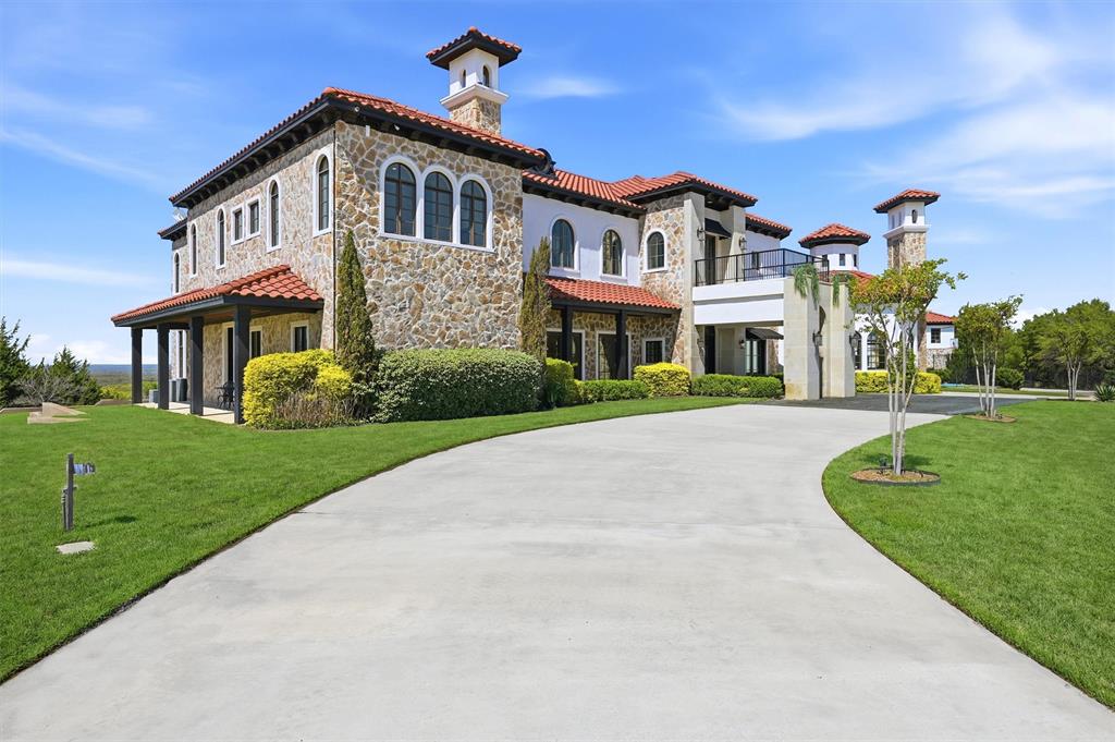 124 Private Road 2381 Road