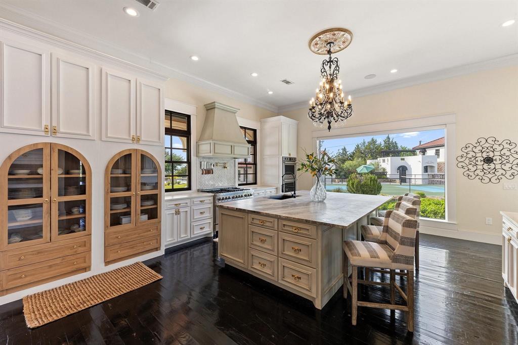 124 Private Road 2381 Road