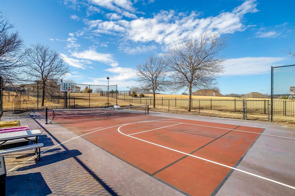 Bella Flora - Residential