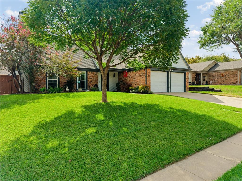 208 Wildbriar Street