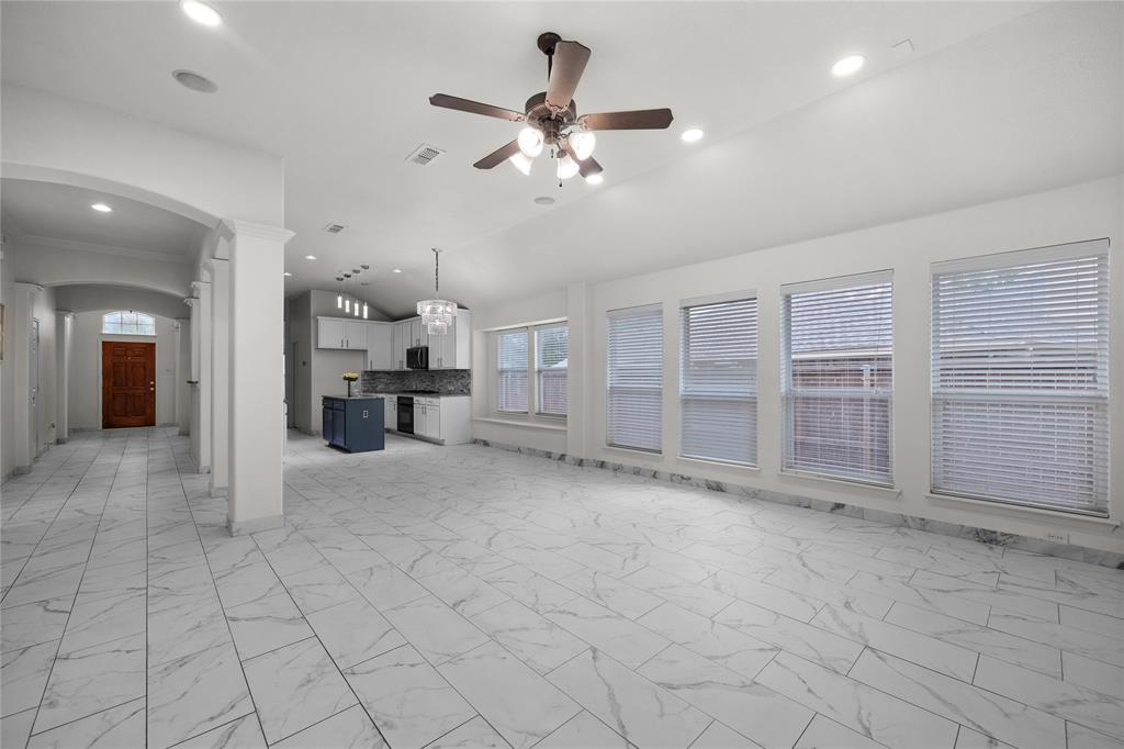 8961 Riscky Trail
