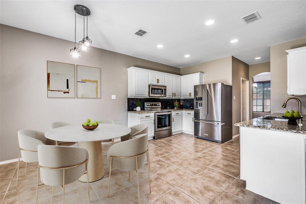 509 Mystic River Trail