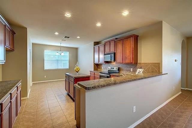 Travis Ranch Ph 3a - Residential Lease