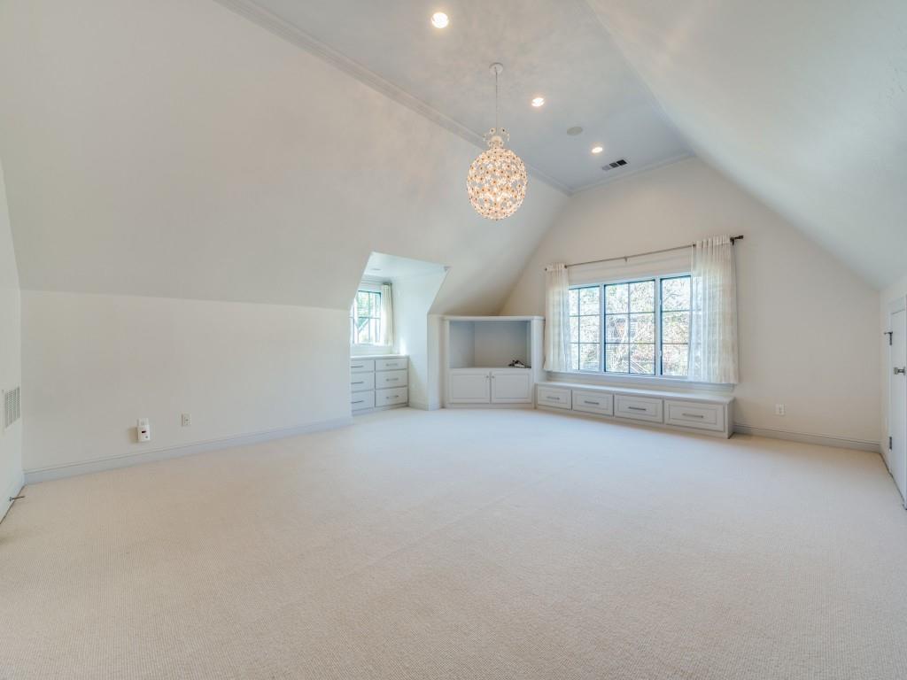 University Heights 6th - Residential