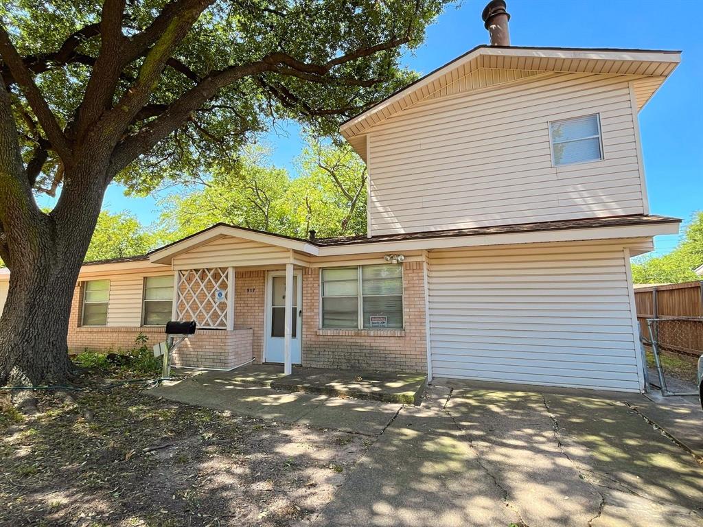 917 Bluebonnet Lane