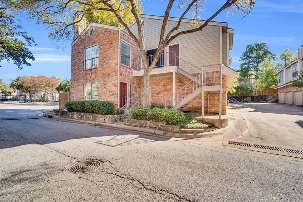 Oaks Of Preston Ridge Condo - Residential