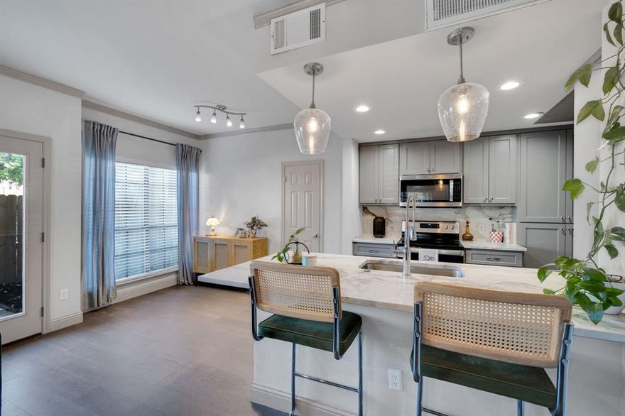 Remodeled 2-Bed Condo with Garage & Fenced Yard in North Dallas Near Addison Looking for a stylish condo in the heart of Dallas with a garage and private yard? Welcome to 5619 Preston Oaks Road #802 in North Dallas, just minutes from Addison dining, shopping, and major routes like the Dallas North Tollway and I-635. This 2-bedroom, 1.5-bath condo offers 965 sq ft of updated living space, built in 1983. The kitchen is fully remodeled with Italian Riovalli natural stone countertops, full marble backsplash, custom soft-close cabinets, and new Whirlpool appliances, including a 5-burner cooktop. You’ll love the engineered hardwood floors, new lighting, wood and iron staircase, and Bose surround sound in the living room. Upstairs, relax in the oversized 8-jet Jacuzzi tub surrounded by porcelain tile and Taj Mahal quartzite. Enjoy the rare attached 1-car garage and fenced backyard—hard to find in this area. HOA is $385 per month. Contact for a private tour.